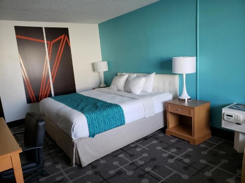 Howard Johnson by Wyndham Virginia Beach - image 19