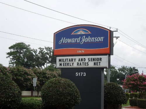 Howard Johnson by Wyndham Virginia Beach - image 31