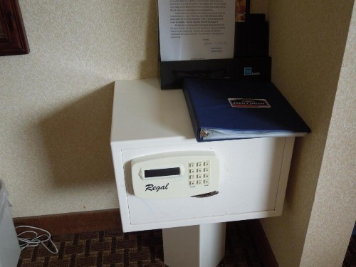 Howard Johnson by Wyndham Virginia Beach - image 33