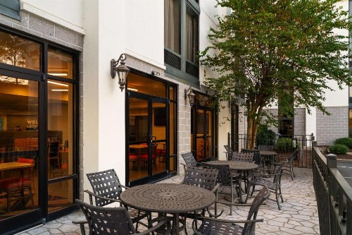Hampton Inn Norfolk/Virginia Beach - image 3