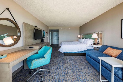 Hampton Inn Virginia Beach Oceanfront North - image 7