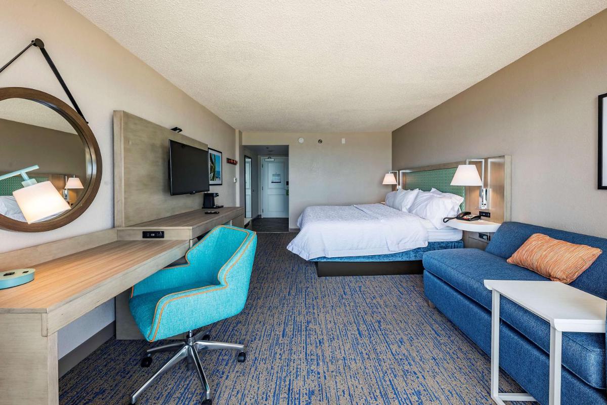 Hampton Inn Virginia Beach Oceanfront North - image 7