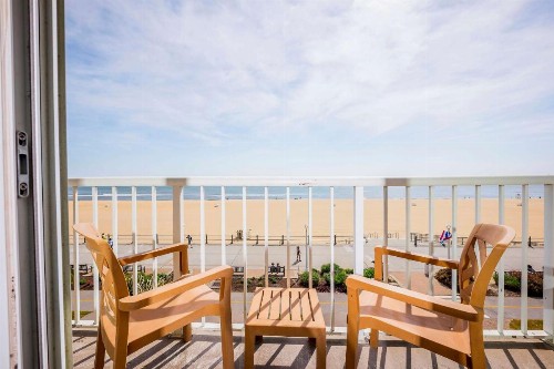 Hampton Inn Virginia Beach Oceanfront North - image 8