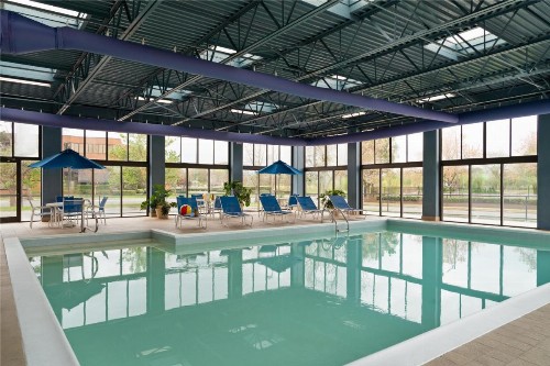 DoubleTree by Hilton Virginia Beach - image 10