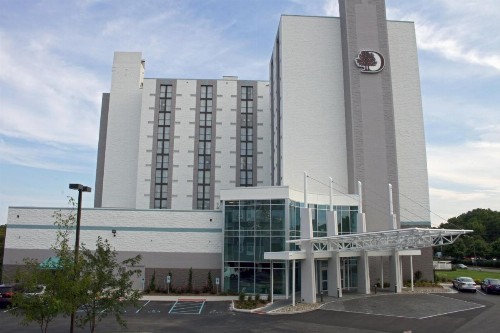 DoubleTree by Hilton Virginia Beach - image 31