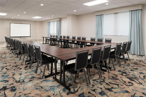 DoubleTree by Hilton Virginia Beach - image 35