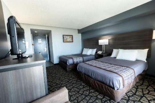 Sea View Hotel - image 21