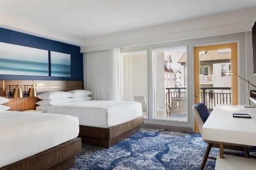 Delta Hotels by Marriott Virginia Beach Bayfront Suites - image 4