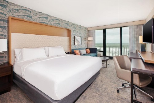 Holiday Inn VA Beach-Oceanside 21st Street an IHG Hotel - image 16