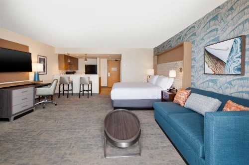 Holiday Inn VA Beach-Oceanside 21st Street an IHG Hotel - image 21
