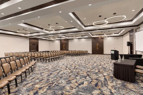 Holiday Inn Virginia Beach - Norfolk an IHG Hotel - image 12