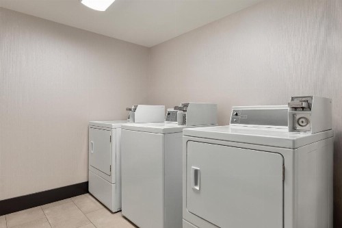 Holiday Inn Virginia Beach - Norfolk an IHG Hotel - image 49