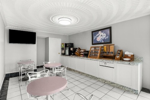 Knights Inn Virginia Beach Lynnhaven - image 8