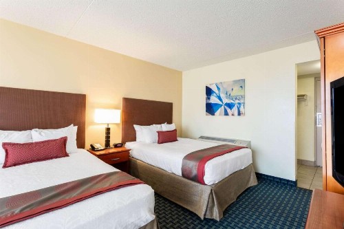 Ramada Plaza by Wyndham Virginia Beach - image 41