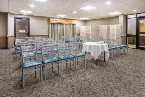 Ramada Plaza by Wyndham Virginia Beach - image 48