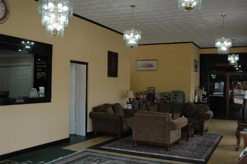 Ambassadors Inn & Suites - image 22