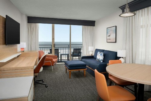Courtyard Virginia Beach Oceanfront / North 37th Street - image 23