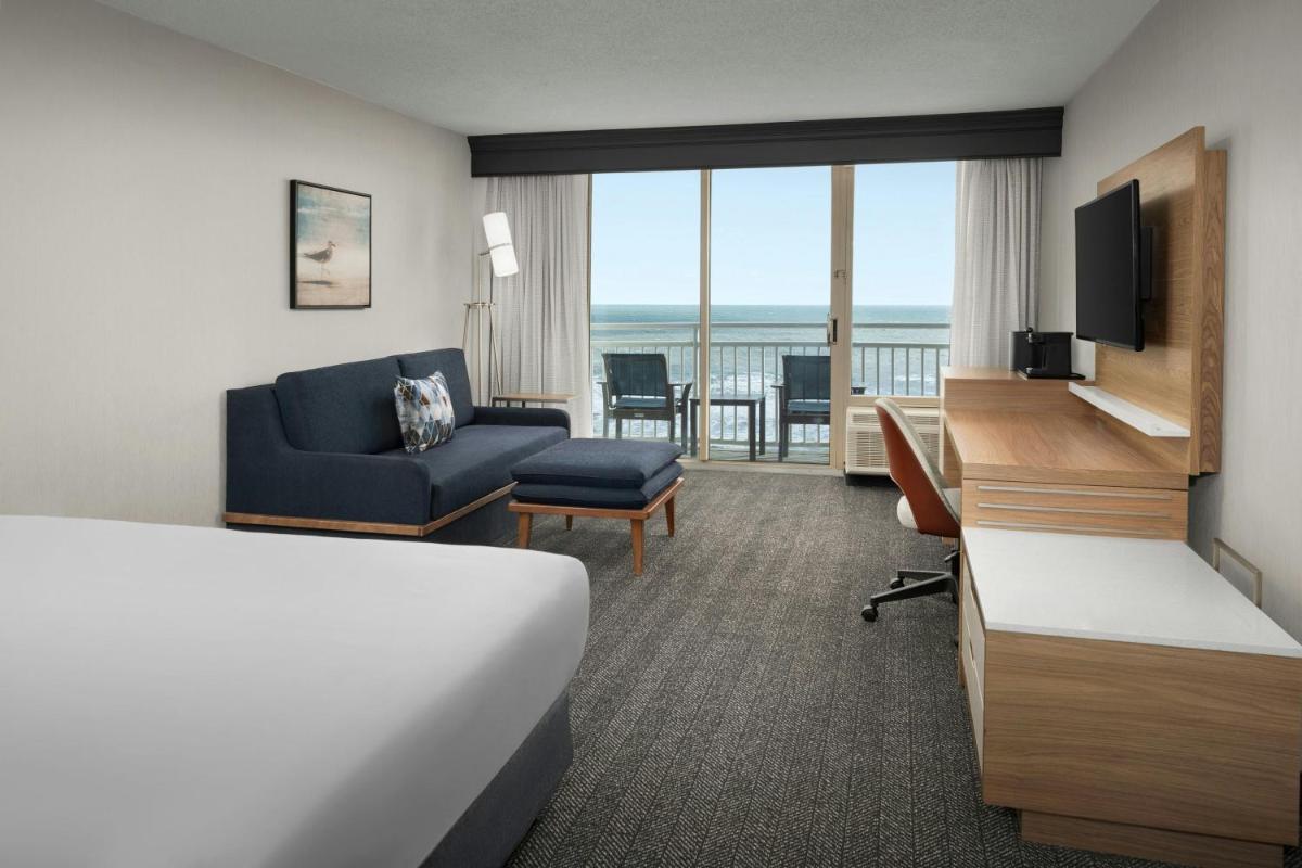 Courtyard Virginia Beach Oceanfront / North 37th Street - image 5