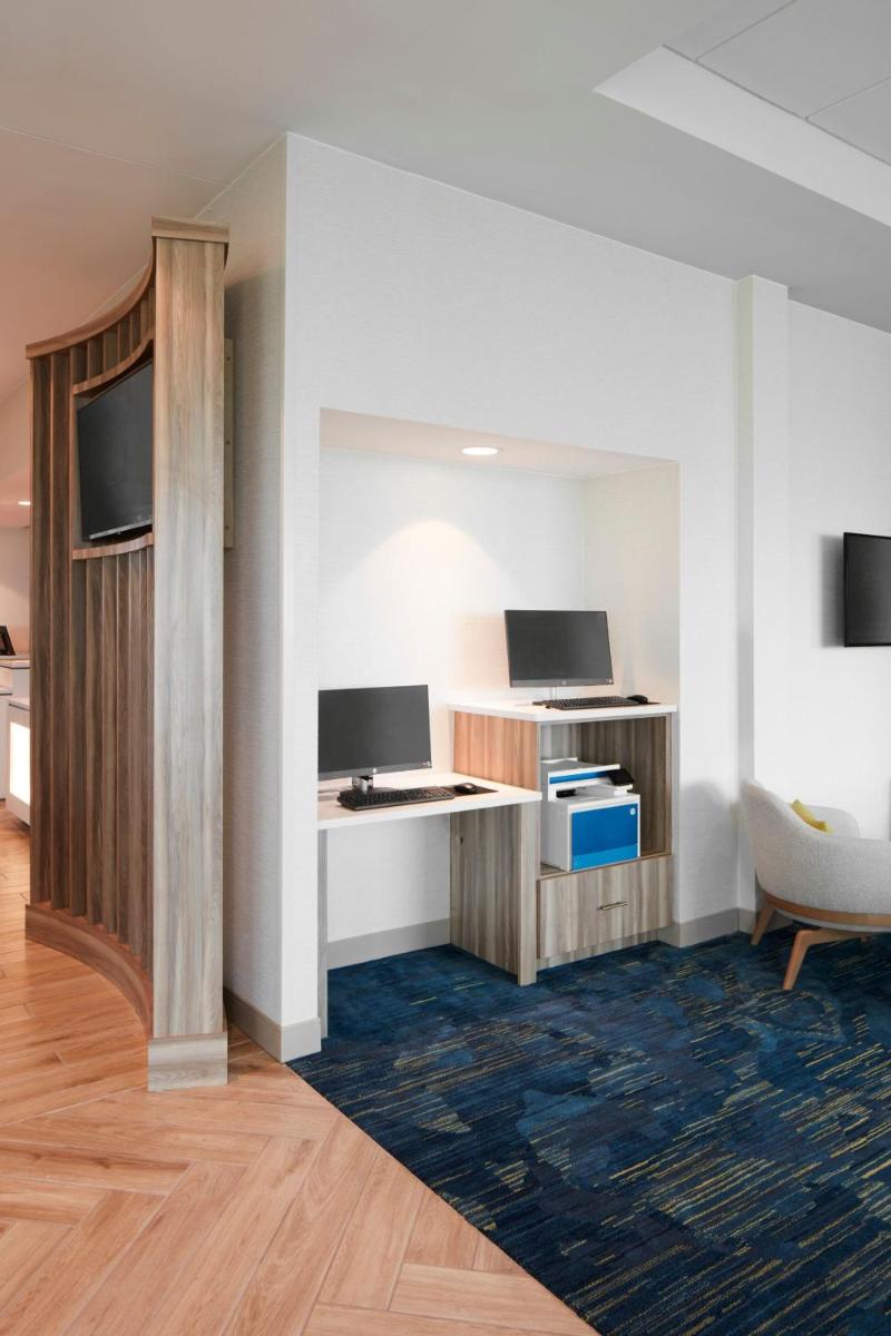 SpringHill Suites by Marriott Virginia Beach Oceanfront - image 6
