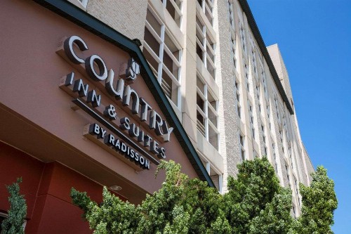 Country Inn & Suites by Radisson Virginia Beach (Oceanfront) VA - image 2