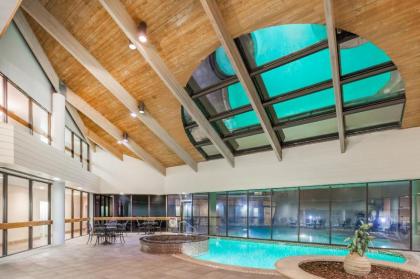 Wyndham Virginia Beach Oceanfront - image 11