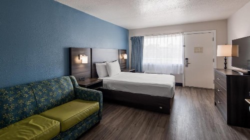 SureStay Hotel by Best Western Virginia Beach Royal Clipper - image 29