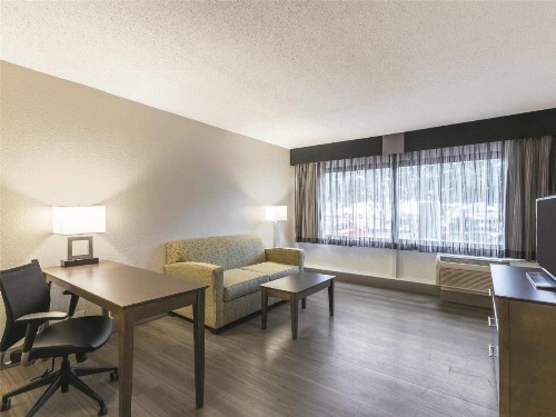 La Quinta by Wyndham Virginia Beach - image 19