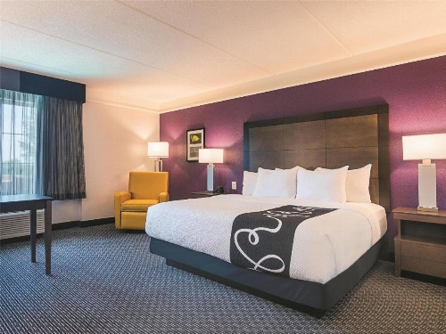 La Quinta by Wyndham Virginia Beach - image 8