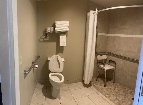Days Inn by Wyndham Virginia Beach At The Beach - image 6