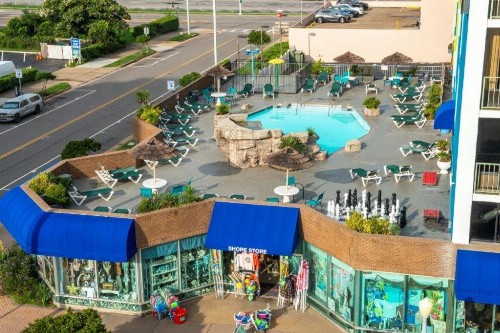 Days Inn by Wyndham Virginia Beach At The Beach - image 7