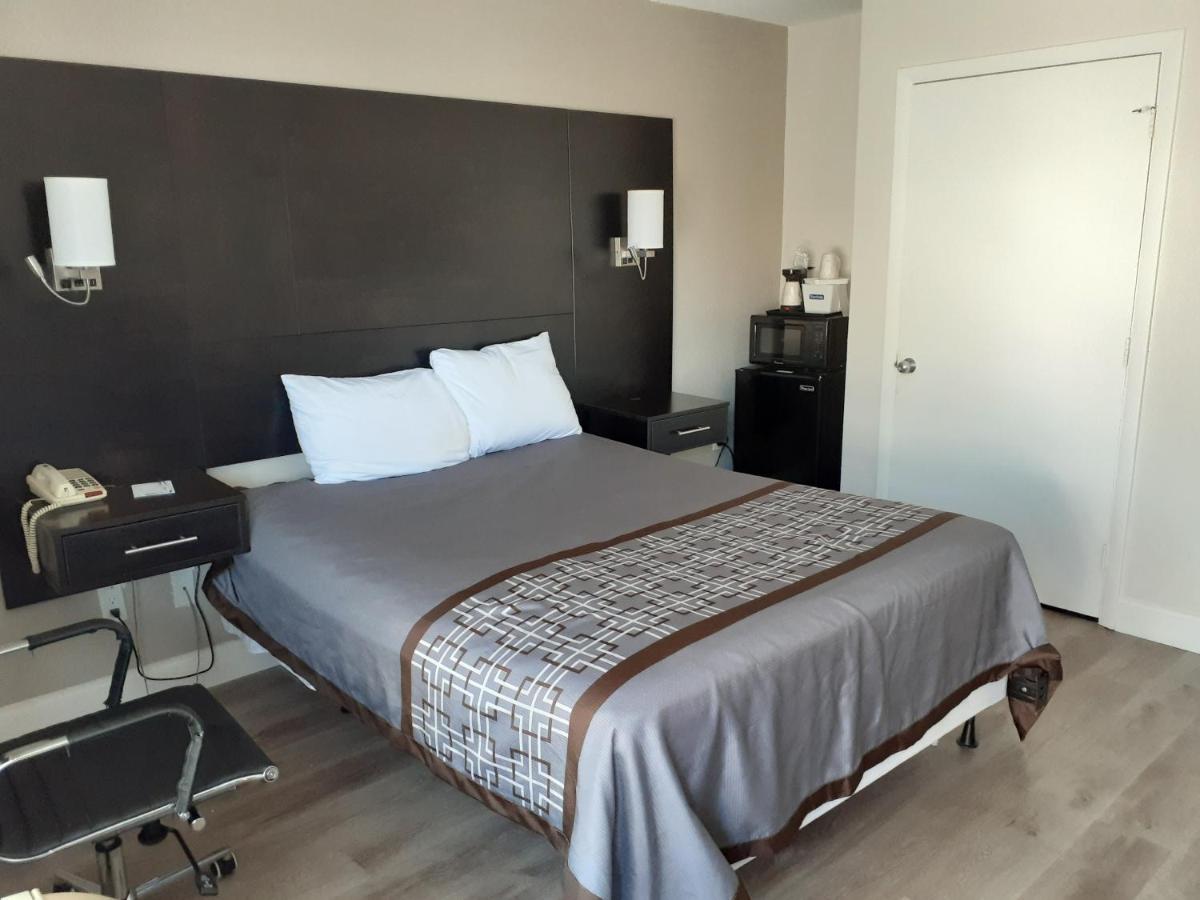 Travelodge by Wyndham Virginia Beach Bay Beach - image 6