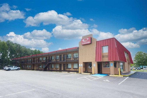 Econo Lodge Town Center - image 3