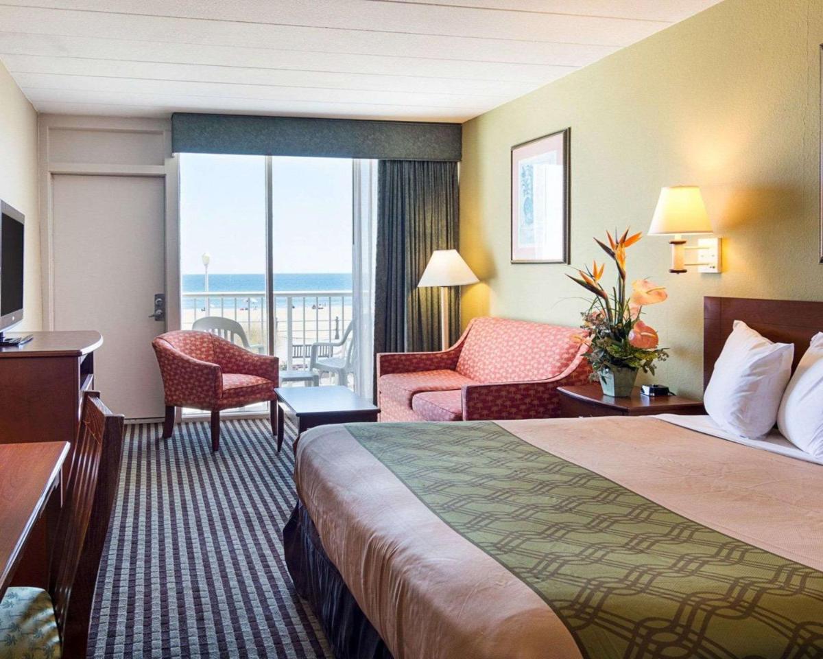 Econo Lodge Virginia Beach - image 5