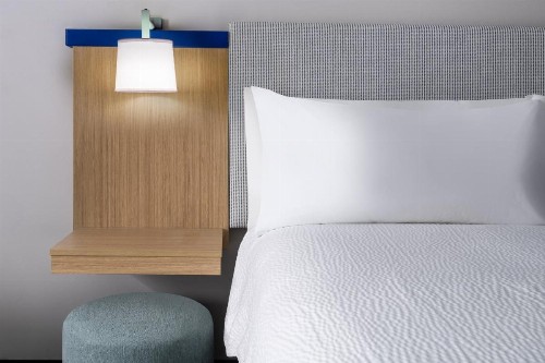 Ocean Reef Suites - image 6