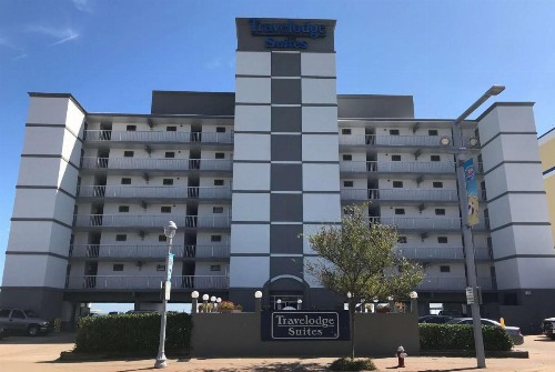 Travelodge by Wyndham Suites Virginia Beach Oceanfront