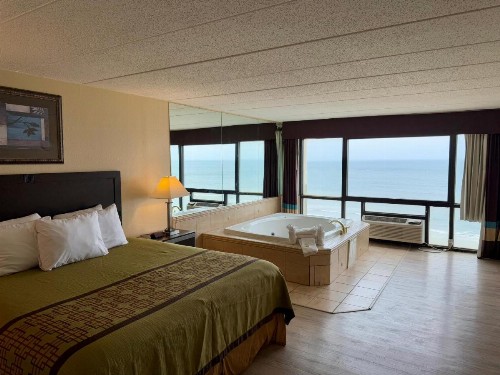Travelodge by Wyndham Suites Virginia Beach Oceanfront - image 12