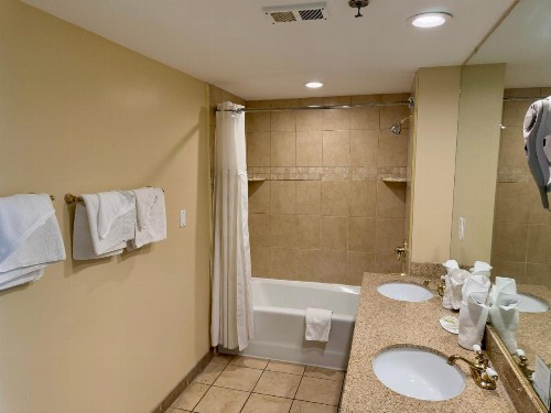 Travelodge by Wyndham Suites Virginia Beach Oceanfront - image 17