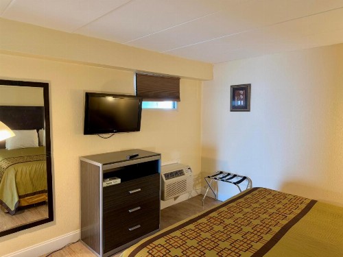 Travelodge by Wyndham Suites Virginia Beach Oceanfront - image 5