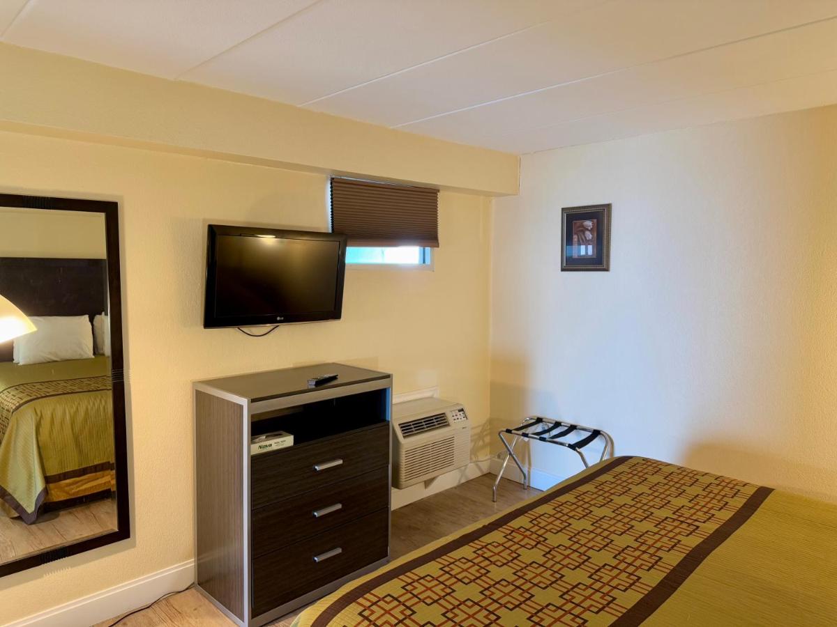 Travelodge by Wyndham Suites Virginia Beach Oceanfront - image 5