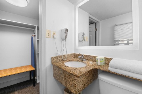 Travelodge by Wyndham Virginia Beach - image 28