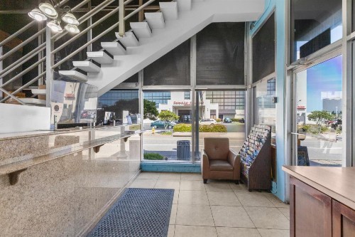 Travelodge by Wyndham Virginia Beach - image 3