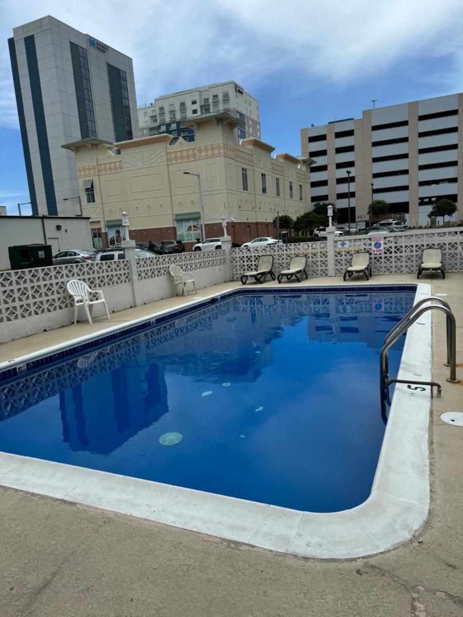 Travelodge by Wyndham Virginia Beach - image 5
