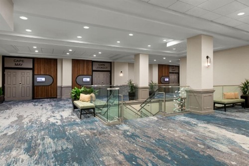 Sheraton Oceanfront Hotel - image 23
