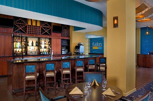 Sheraton Oceanfront Hotel - image 32