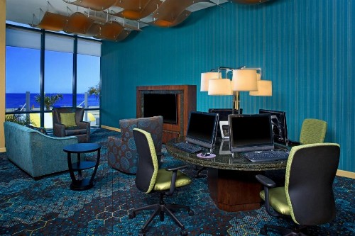 Sheraton Oceanfront Hotel - image 36