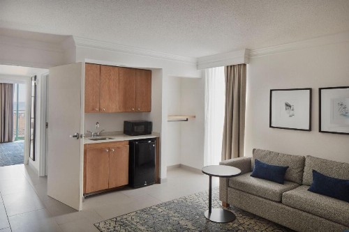 Sheraton Oceanfront Hotel - image 49