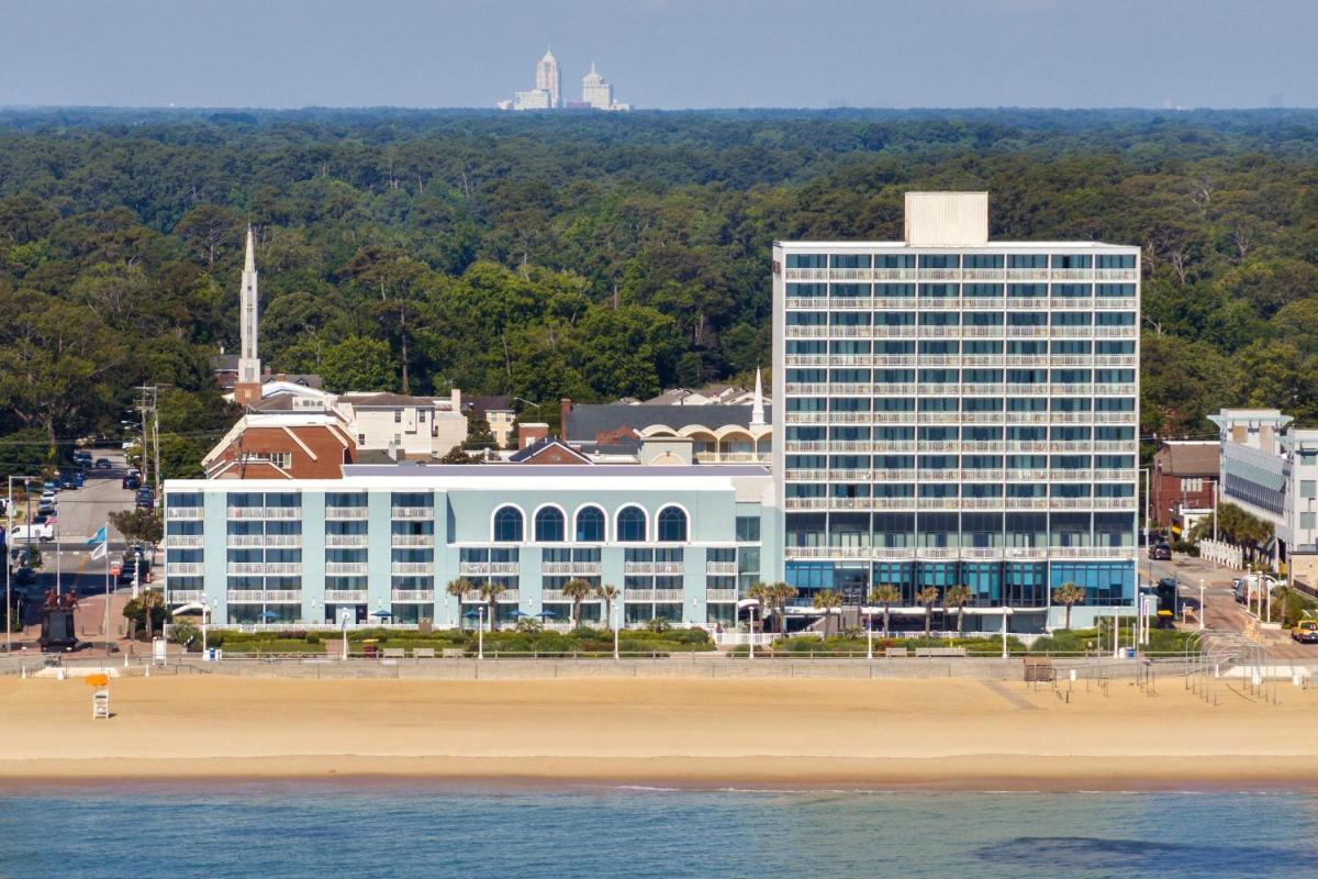 Sheraton Oceanfront Hotel - image 5