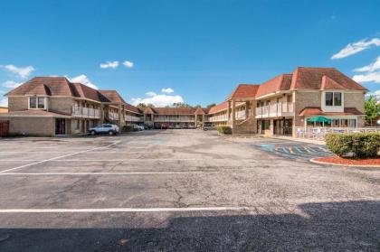 Quality Inn Little Creek - image 8