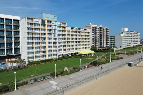 Four Points by Sheraton Virginia Beach Oceanfront - image 15