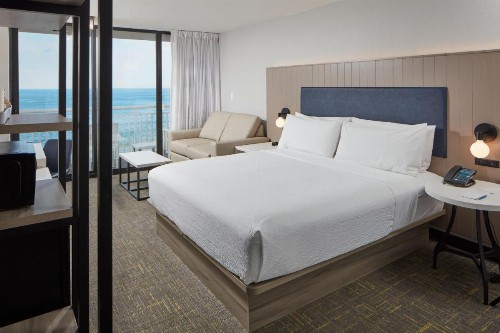 Four Points by Sheraton Virginia Beach Oceanfront - image 20
